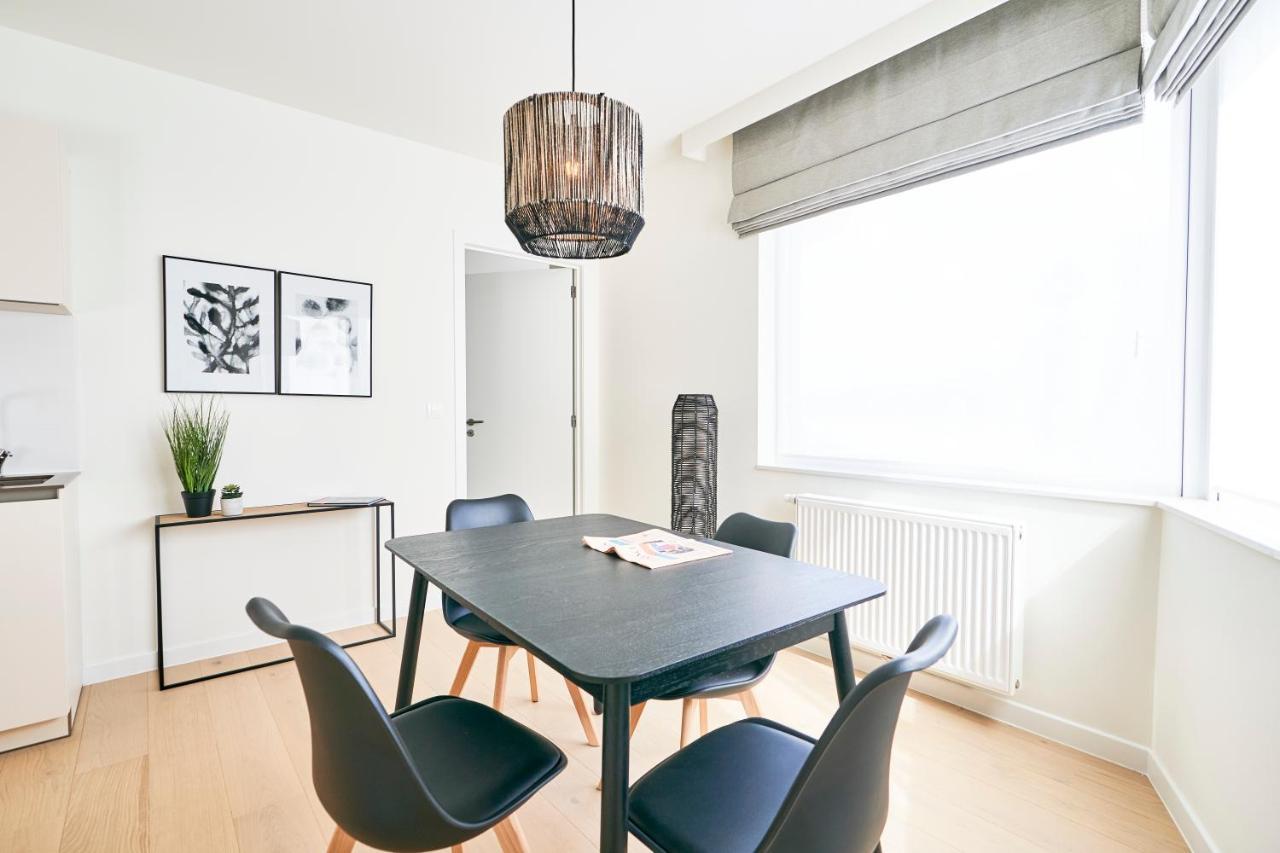 Diamant 1BR Apartment Brussel Bagian luar foto