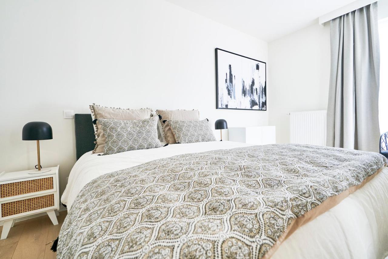 Diamant 1BR Apartment Brussel Bagian luar foto