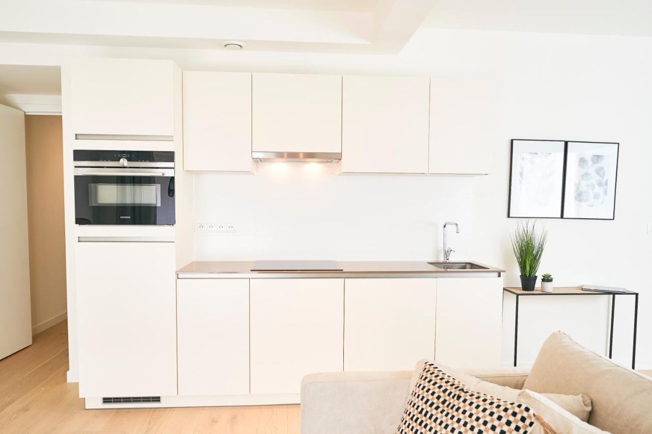 Diamant 1BR Apartment Brussel Bagian luar foto